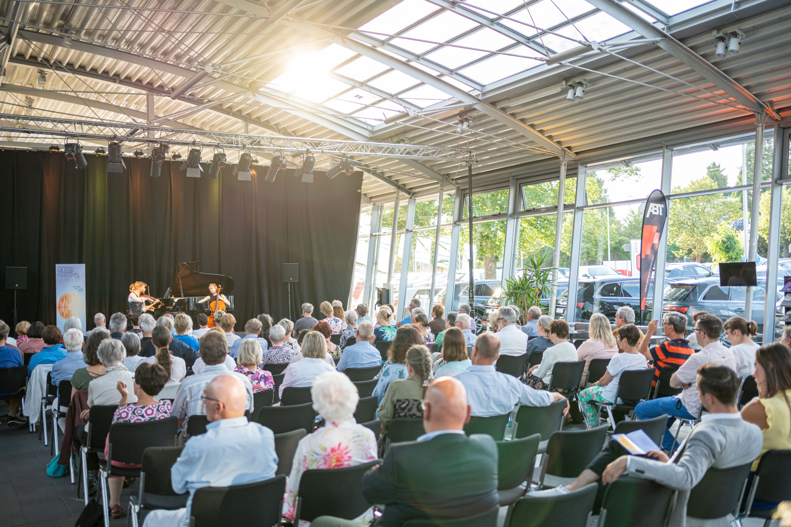 Klangvoll im Audi Hangar: Das MOSERTRIO aus der Schweiz zu Gast bei POTTHOFF.