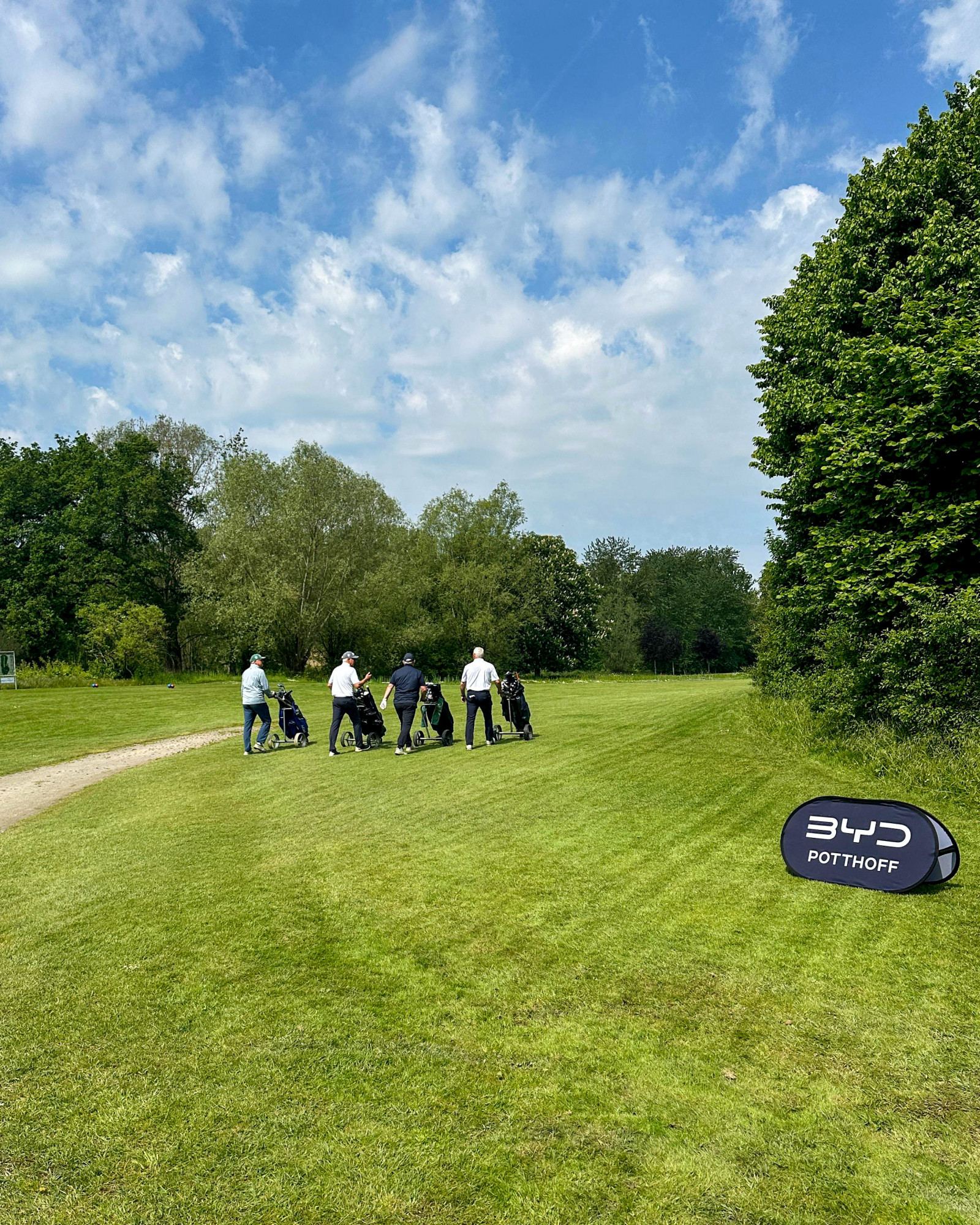 Bild: Gelungene Premiere: „Follow The Pros by BYD POTTHOFF“ begeistert am Golfclub Sta... - 4