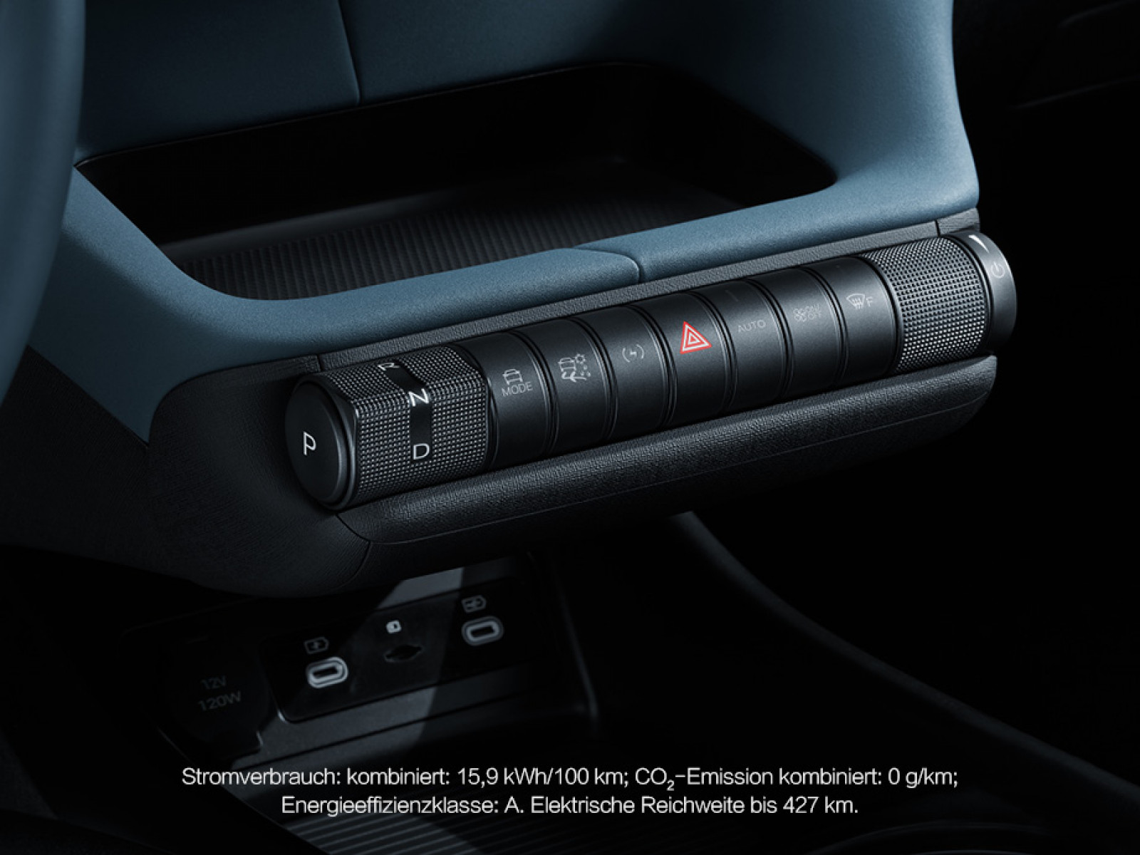 Illustration: Für alle, die das urbane Leben lieben – bei POTTHOFF wird mit dem BYD DOLPHIN jede Fahrt zum Statement für moderne Mobilität.