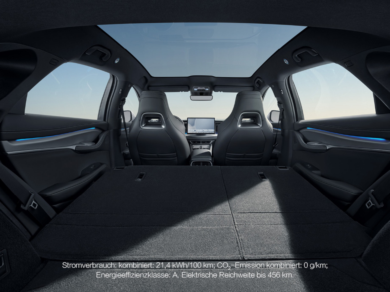 Illustration: Elektrische Freiheit trifft auf Raum und Komfort – mit dem BYD SEALION 7 bei POTTHOFF wird „Build Your Dreams“ Realität.