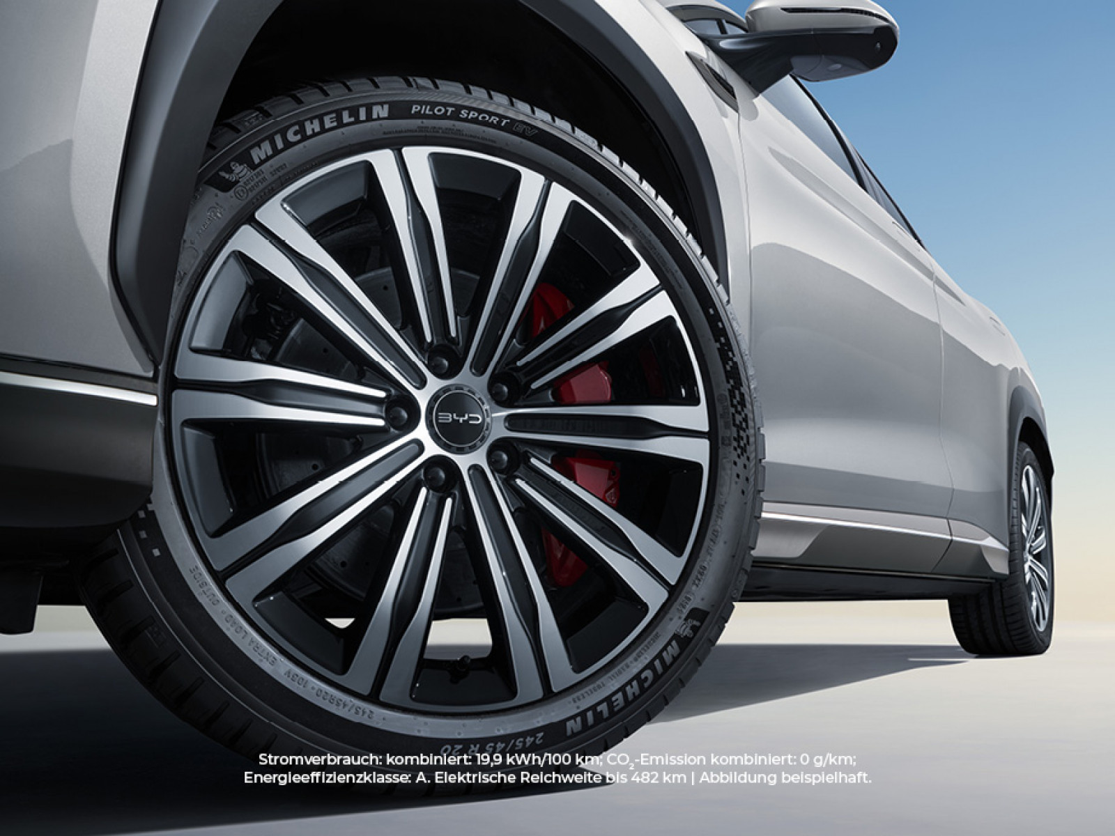 Illustration: Elektrische Freiheit trifft auf Raum und Komfort – mit dem BYD SEALION 7 bei POTTHOFF wird „Build Your Dreams“ Realität.