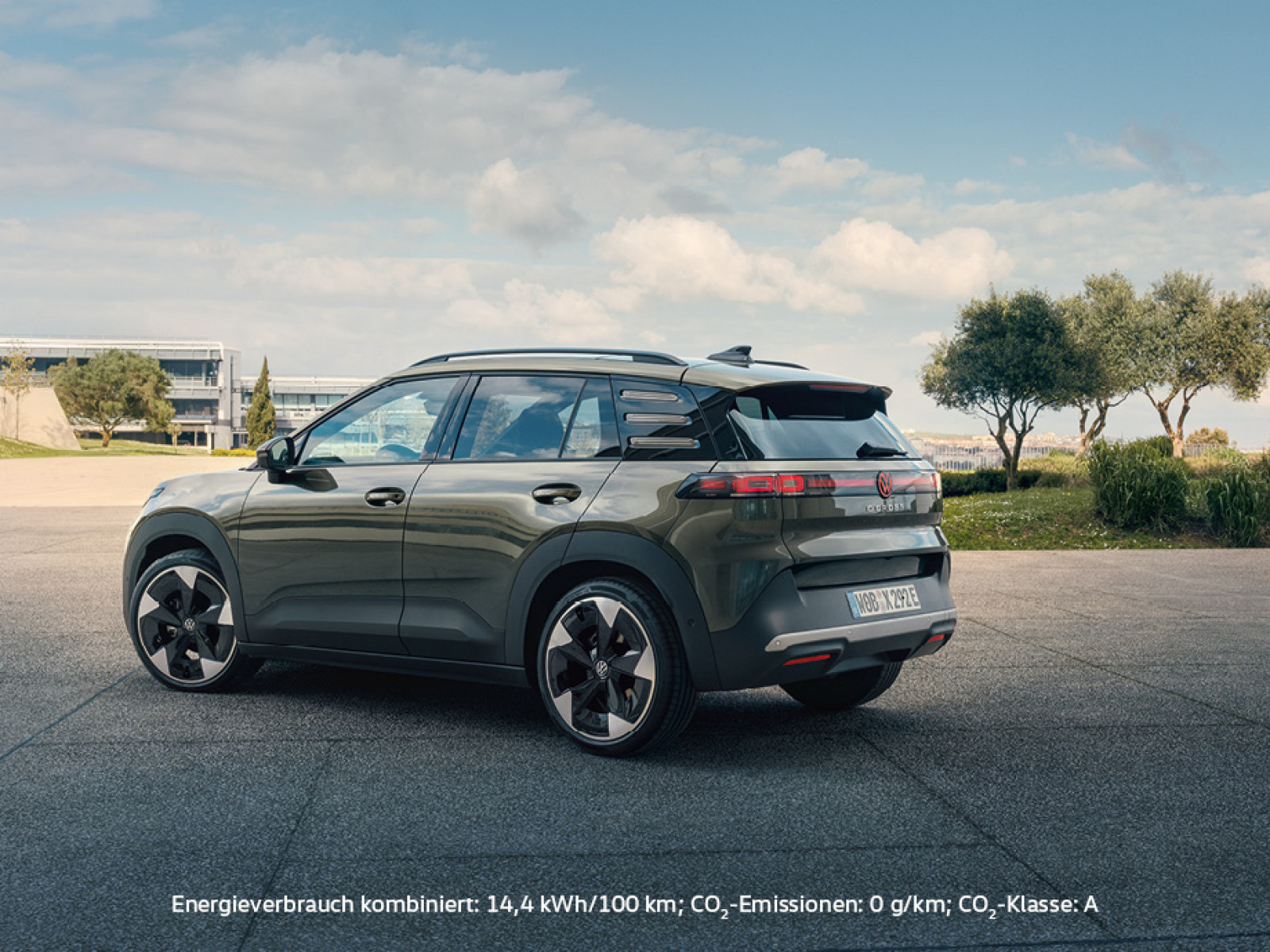 Illustration: Die Zukunft steht vor der Tür. Der neue VW ID. Cross im Privatleasing schon ab 159,- €¹ mtl.