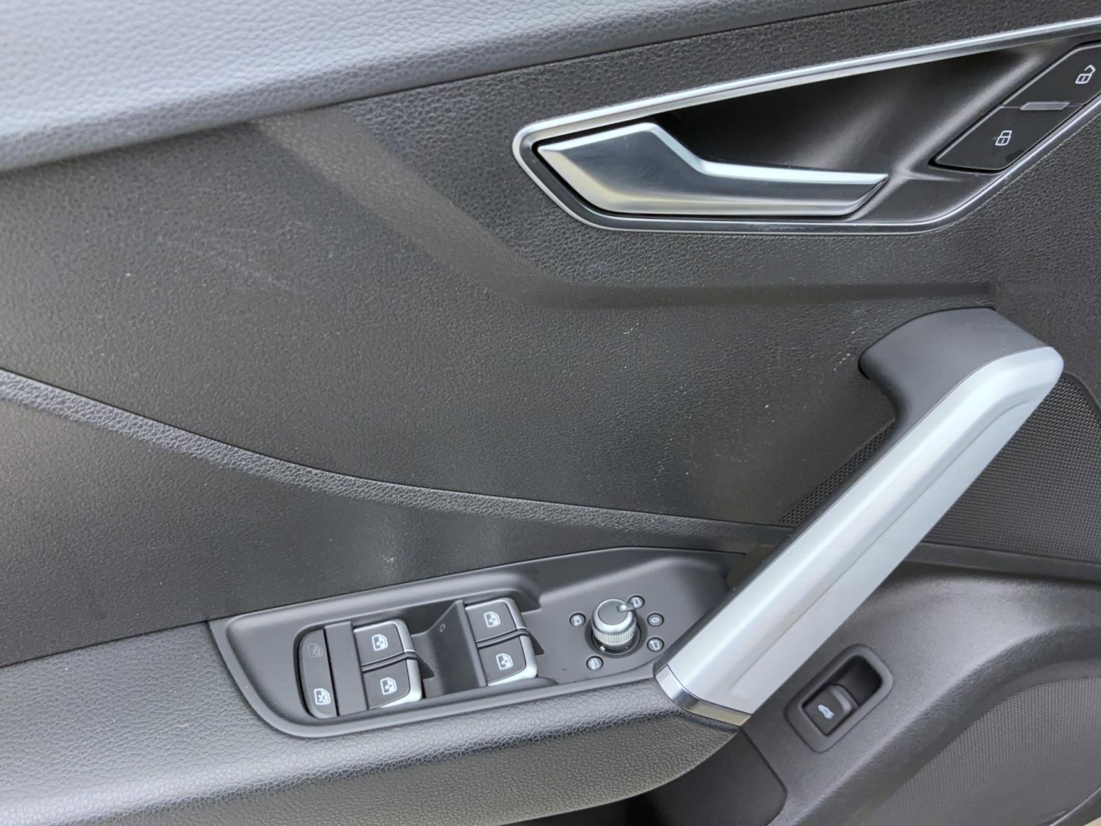 Audi Q2 35 TFSi sportLED Pano ACC