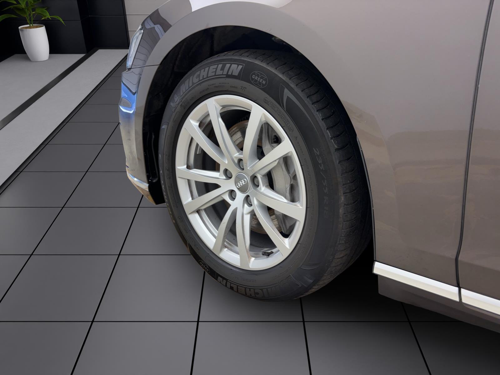 Audi A8 50 TDi q. Matrix AHK ACC Virtual