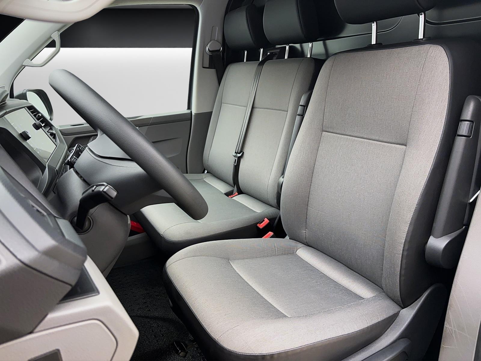 Volkswagen T6.1 Transporter Kasten 2,0 TDI Heckklappe/Navi/AHK
