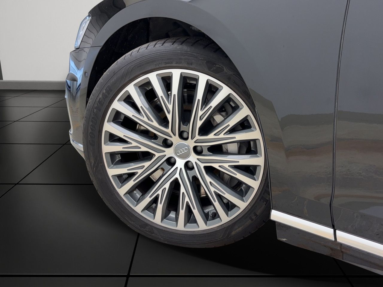 Audi A8 60 TFSie q Pano Matrix HUD