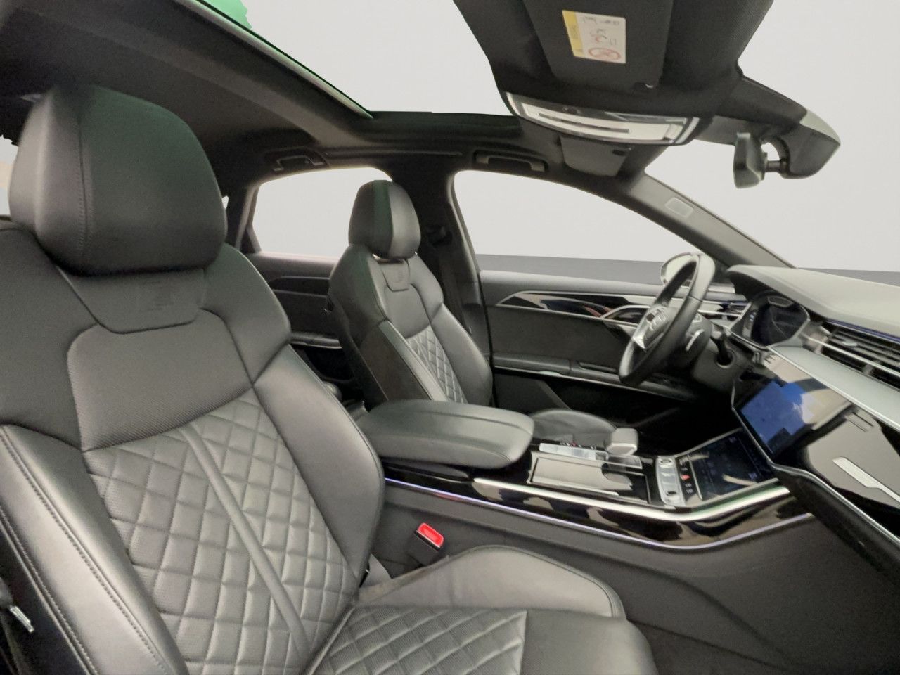 Audi A8 60 TFSie q Pano Matrix HUD
