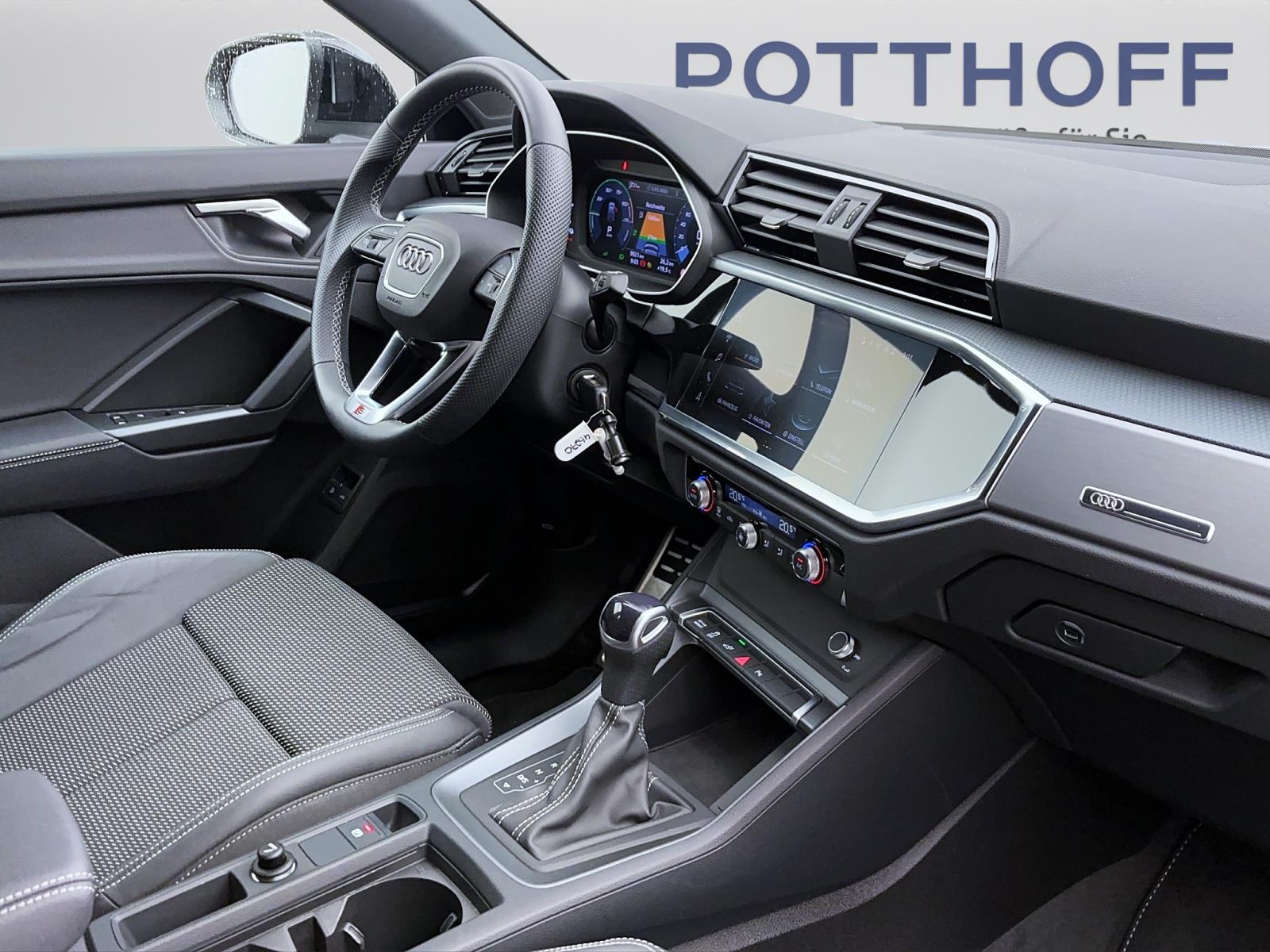 Audi Q3 Sportback 45 TFSIe S LINE MATRIX NAVI+ GRA PDC