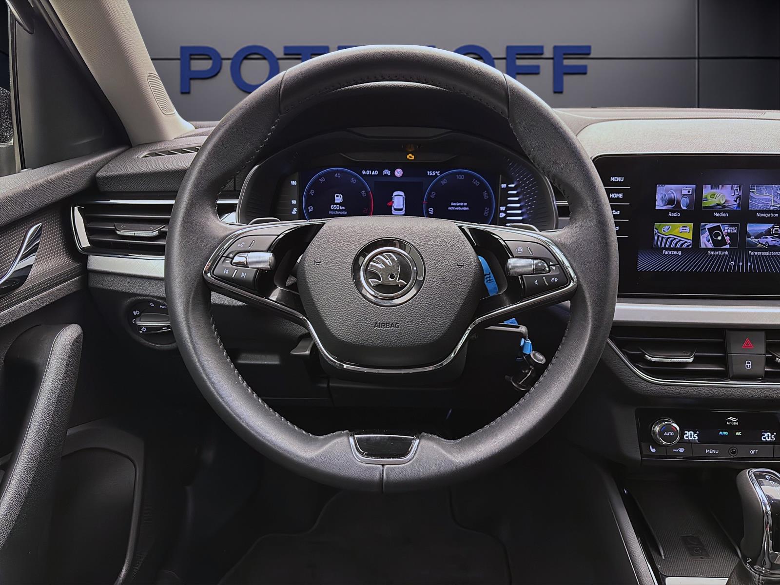 Skoda Kamiq 1.0 TSI DSG Tour AHK PDC Kamera LED Navi Sitzhzg