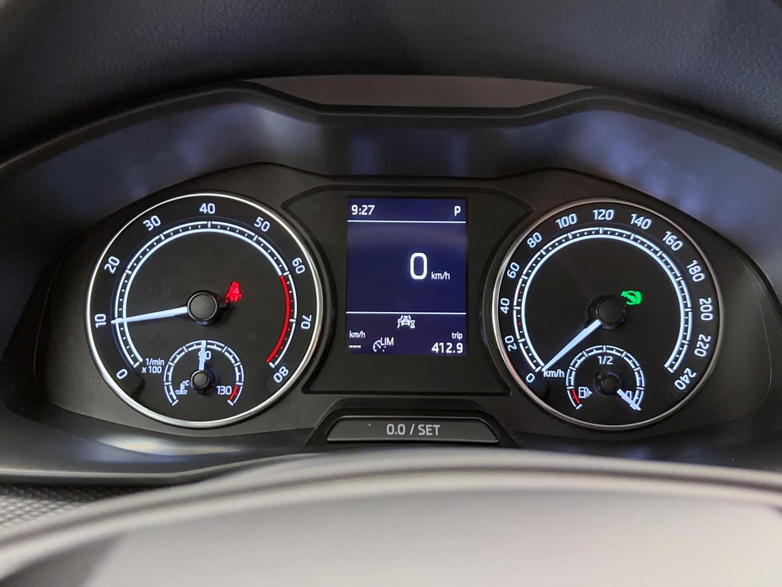 Skoda Kamiq 1.0 TSI DSG ActivePDC LED SmartLink Sitzhzg