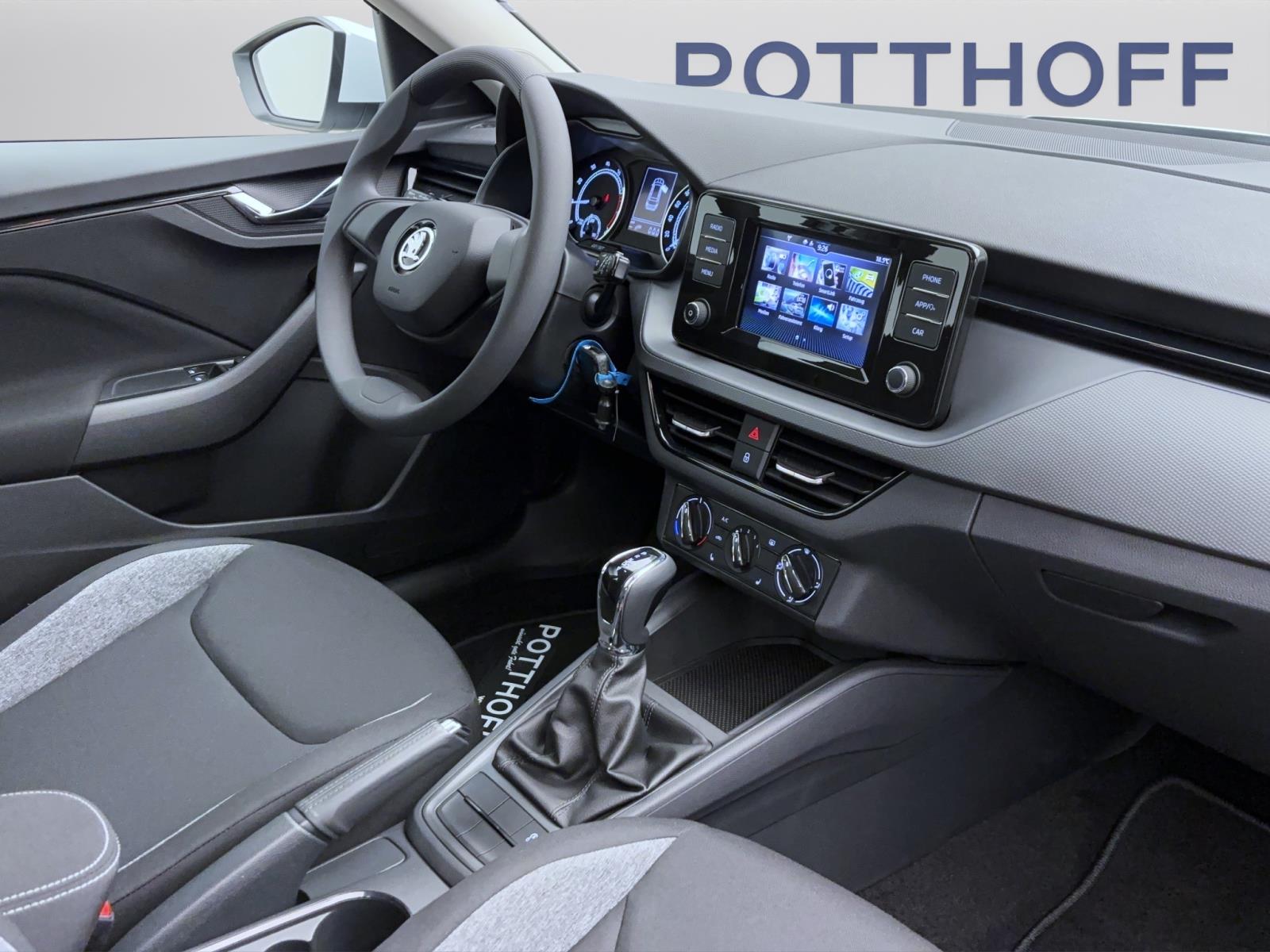 Skoda Kamiq 1.0 TSI DSG ActivePDC LED SmartLink Sitzhzg