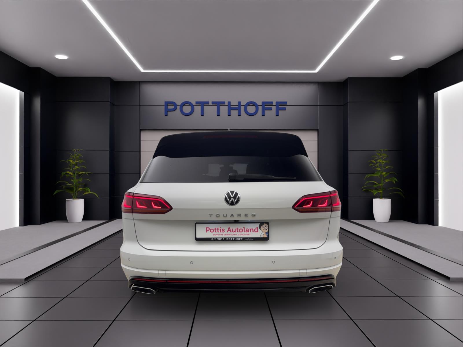 Volkswagen Touareg 3.0 TDI V6 Tiptronic 4M STANDHZG PANO AHK AREAVIEW