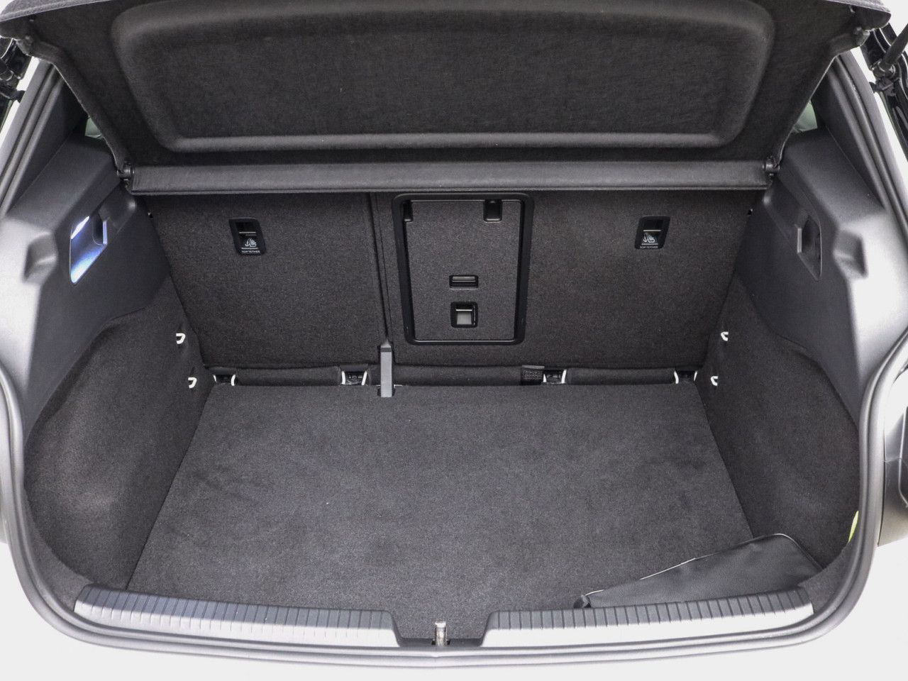 Volkswagen ID.3 PRO PERFORMANCE 1ST PLUS MATRIX NAVI ACC PDC