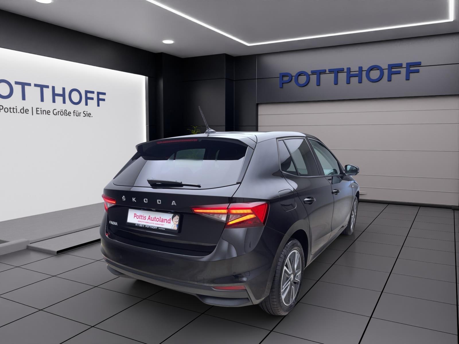 Skoda Fabia 1.0 MPI Tour PDC Kamera LED Navi Sitzhzg VirtCockpit