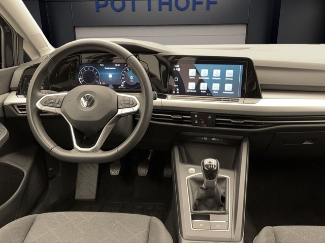 Volkswagen Golf 8 1.5 TSI Life PDC Kamera LED Navi App-Connect