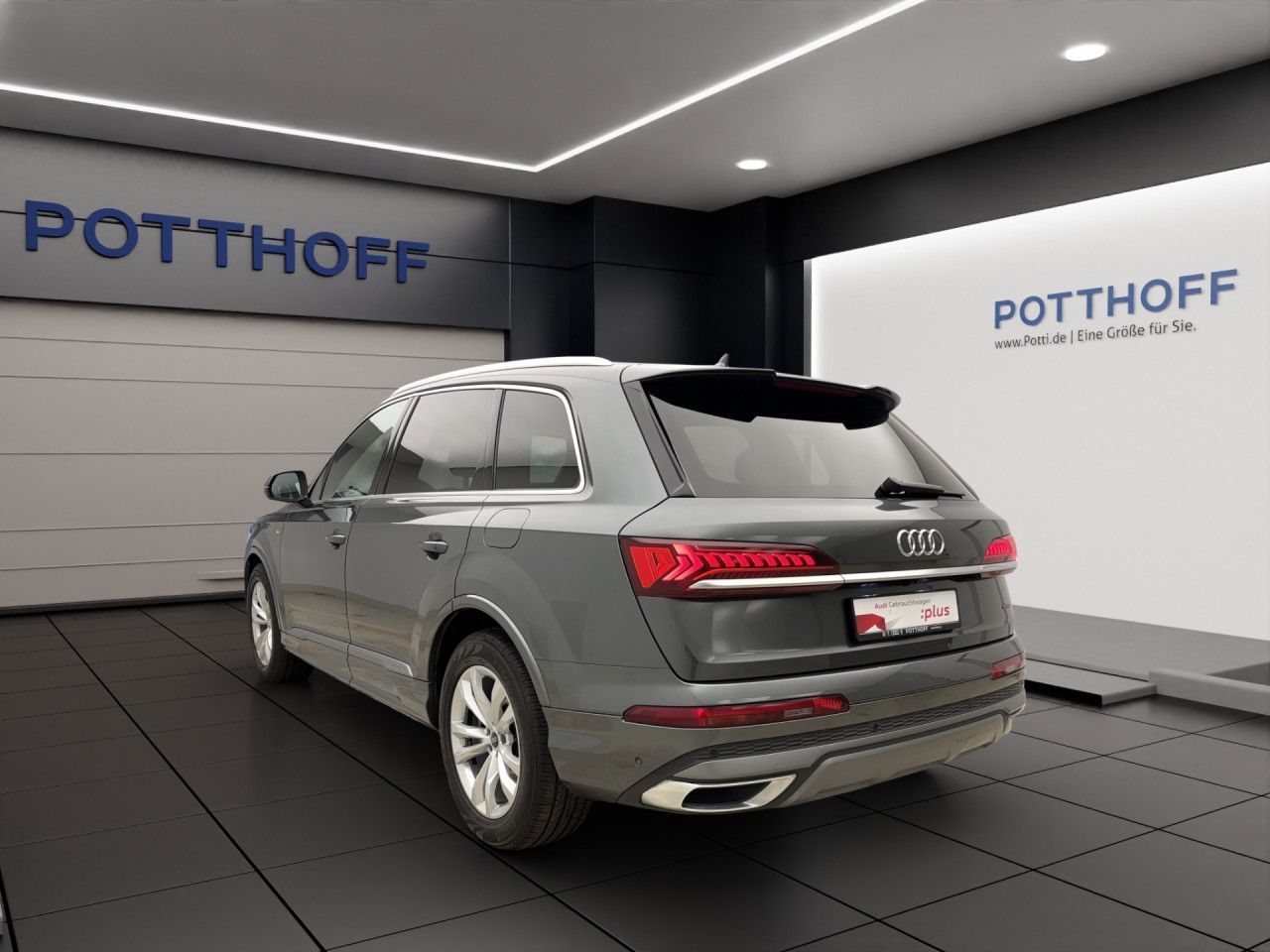Audi Q7 55 TFSie q. S-lineAHK ACC HUD