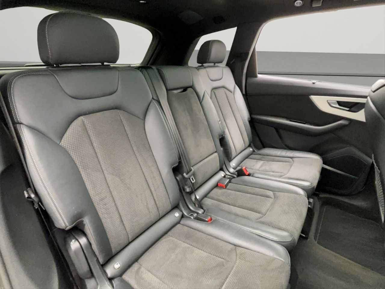 Audi Q7 55 TFSie q. S-linePano AHK Matrix