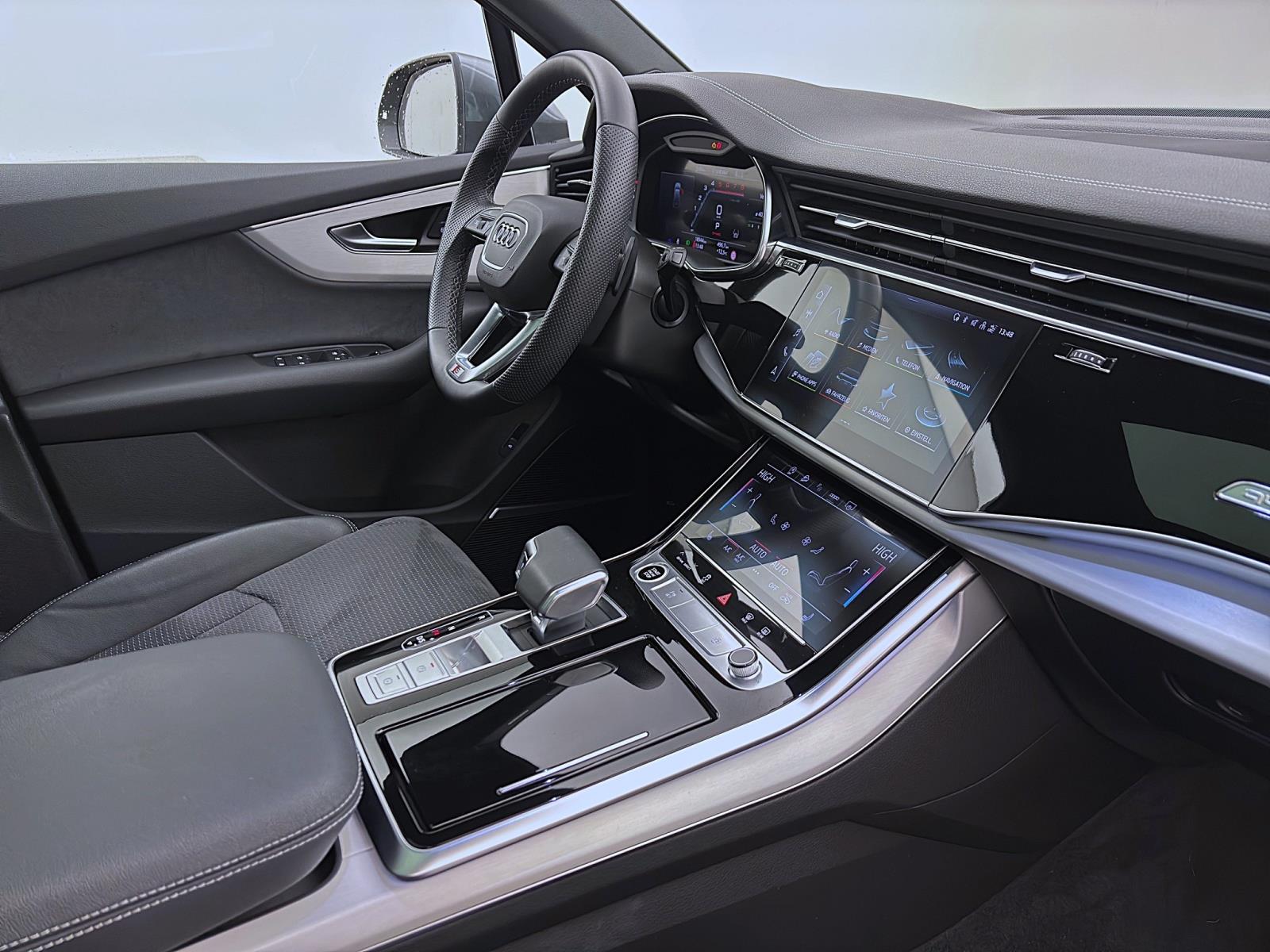 Audi Q7 55 TFSI Q. S LINE PANO AHK MATRIX B&O
