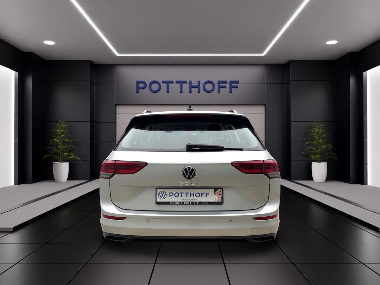 Volkswagen Golf Variant 8 1.0 TSI LifeNavi LED FrontAssist LaneAssist