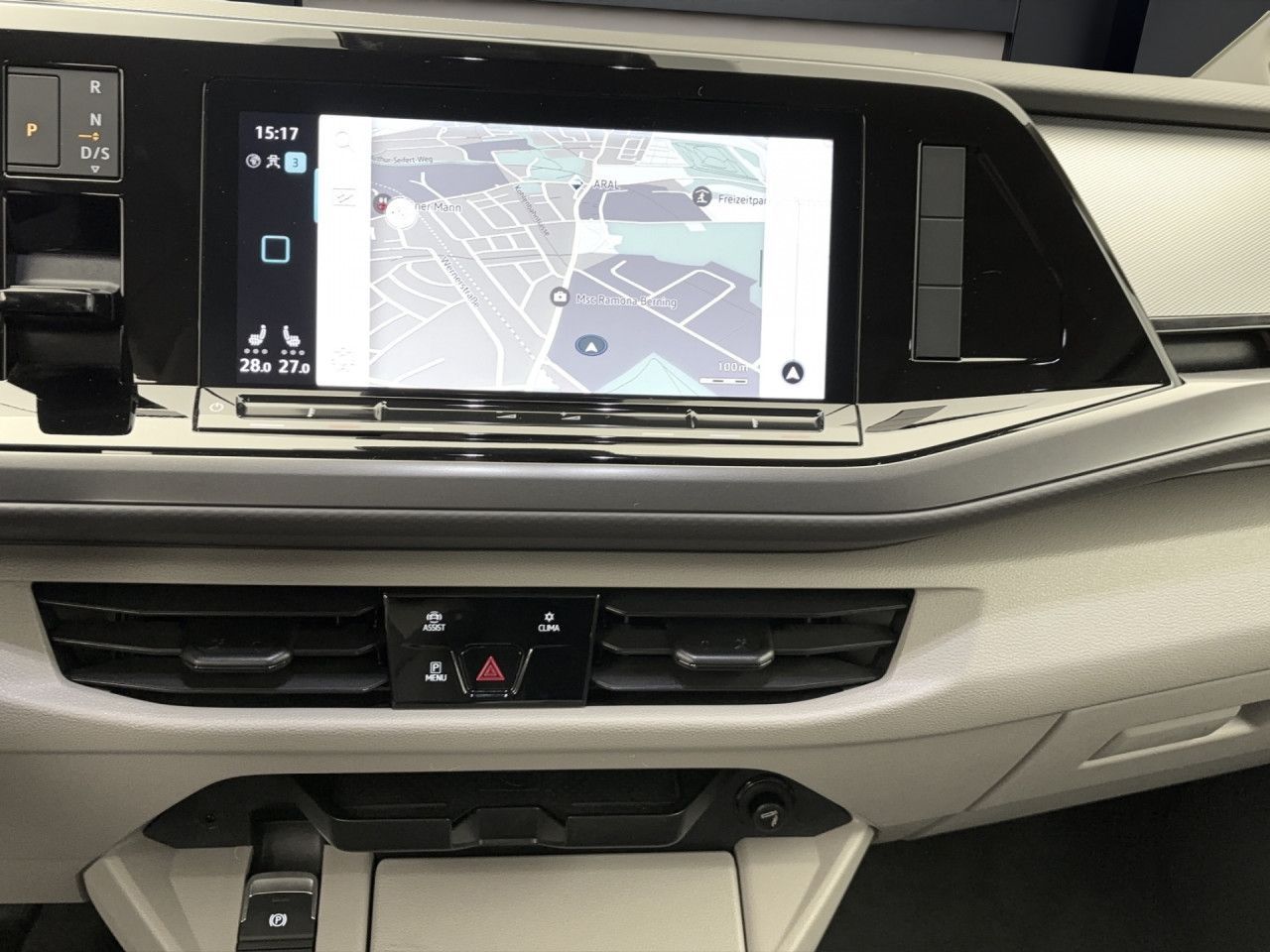 Volkswagen T7 Multivan 7-Sitzer2,0 DSG TDI AHK/Navi/LED