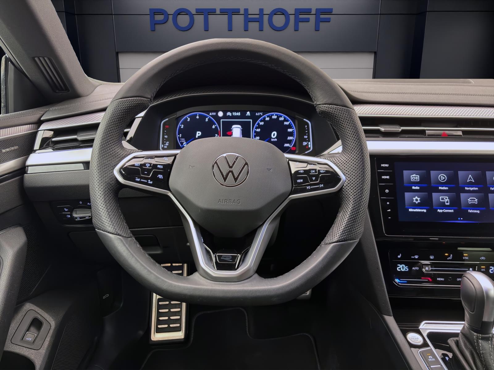 Volkswagen Arteon Shooting Brake 2.0 TSI DSG R-LINE PANO AHK HARMAN DCC