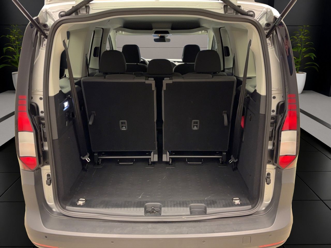 Volkswagen Caddy Maxi 5 2,0 TDI Navi/AHK