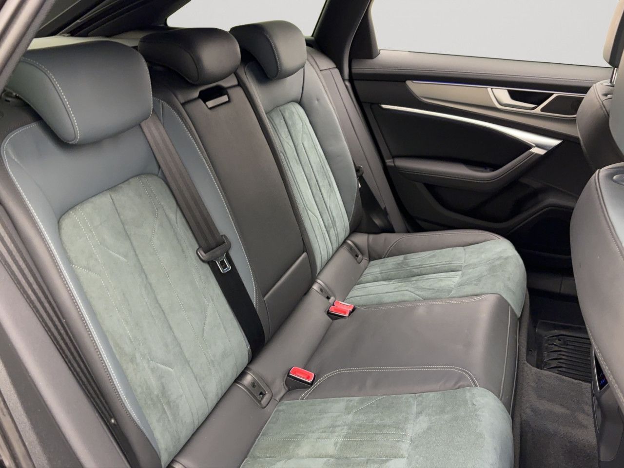 Audi A6 allroad 45 TDi q. ACC Matrix NaviPlus