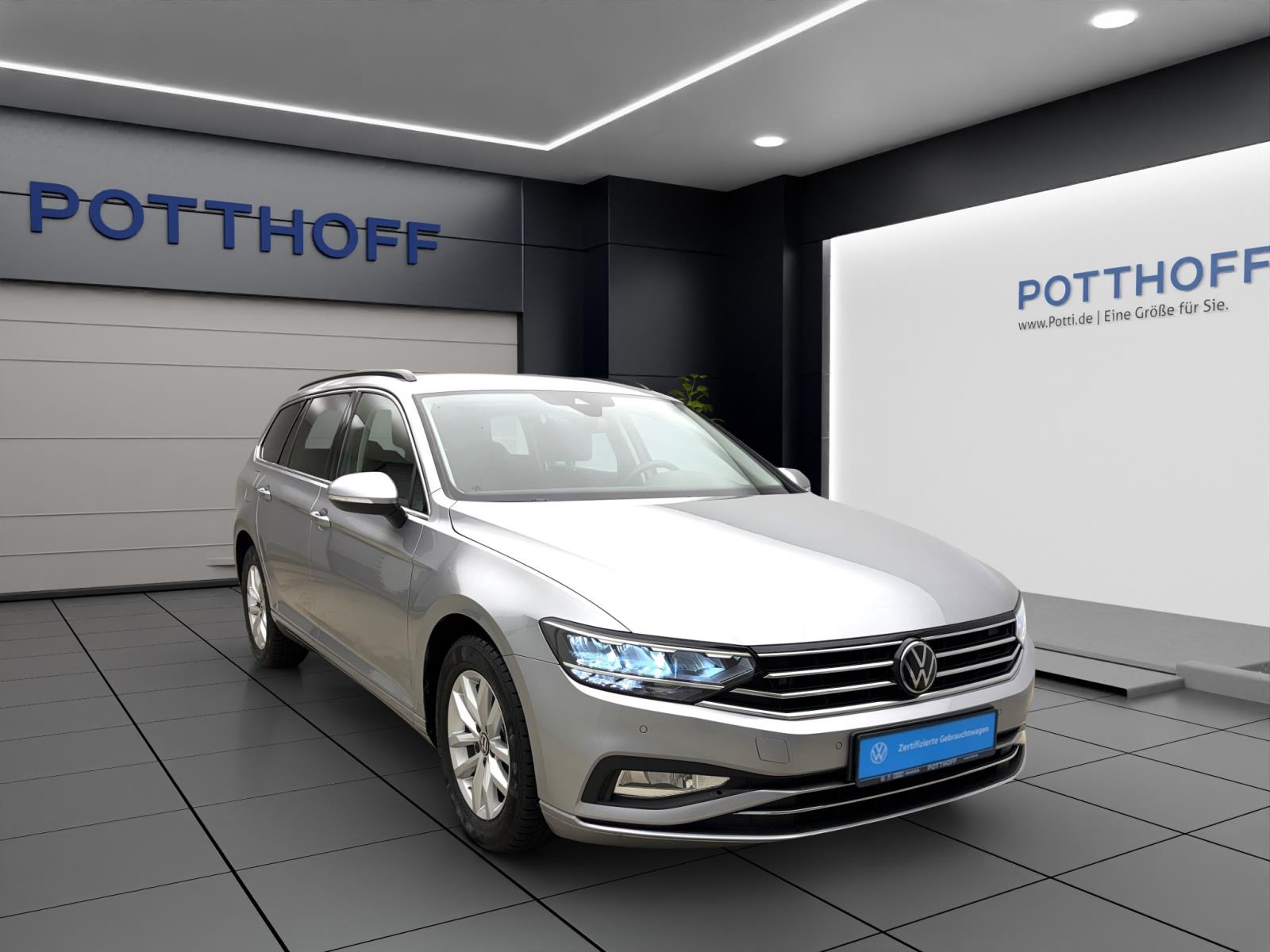 Volkswagen Passat Variant 1.5 TSI DSG Business Navi AHK ACC LED Sitzhzg