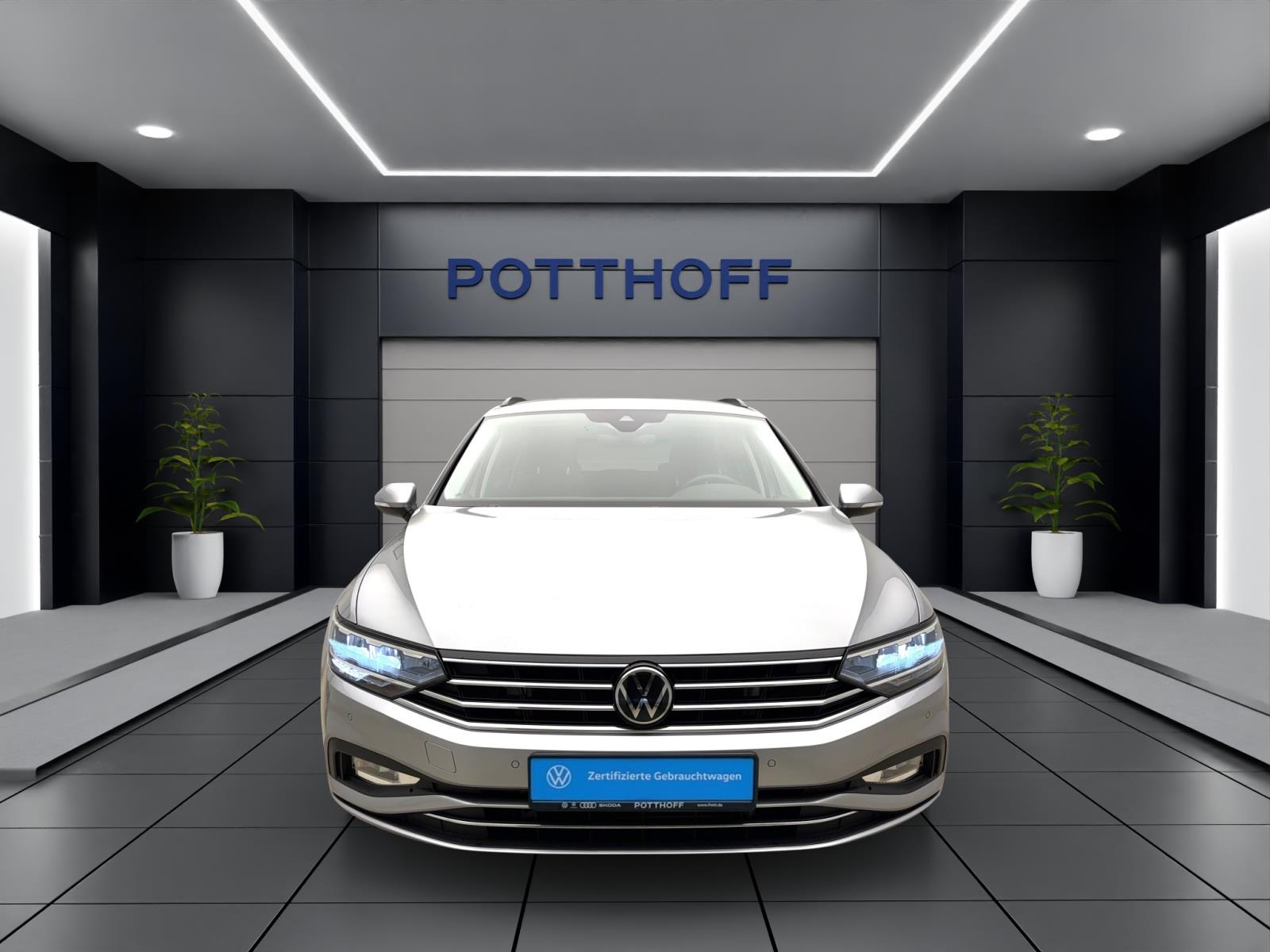 Volkswagen Passat Variant 1.5 TSI DSG Business Navi AHK ACC LED Sitzhzg