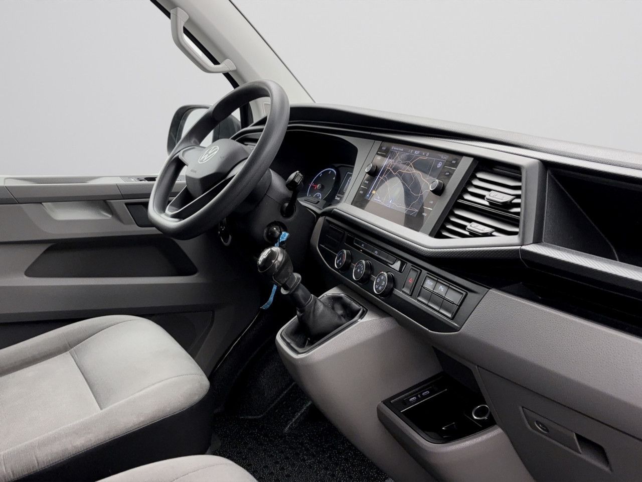 Volkswagen T6.1 Transporter Kasten 2,0 TDI Navi/AHK/Klima