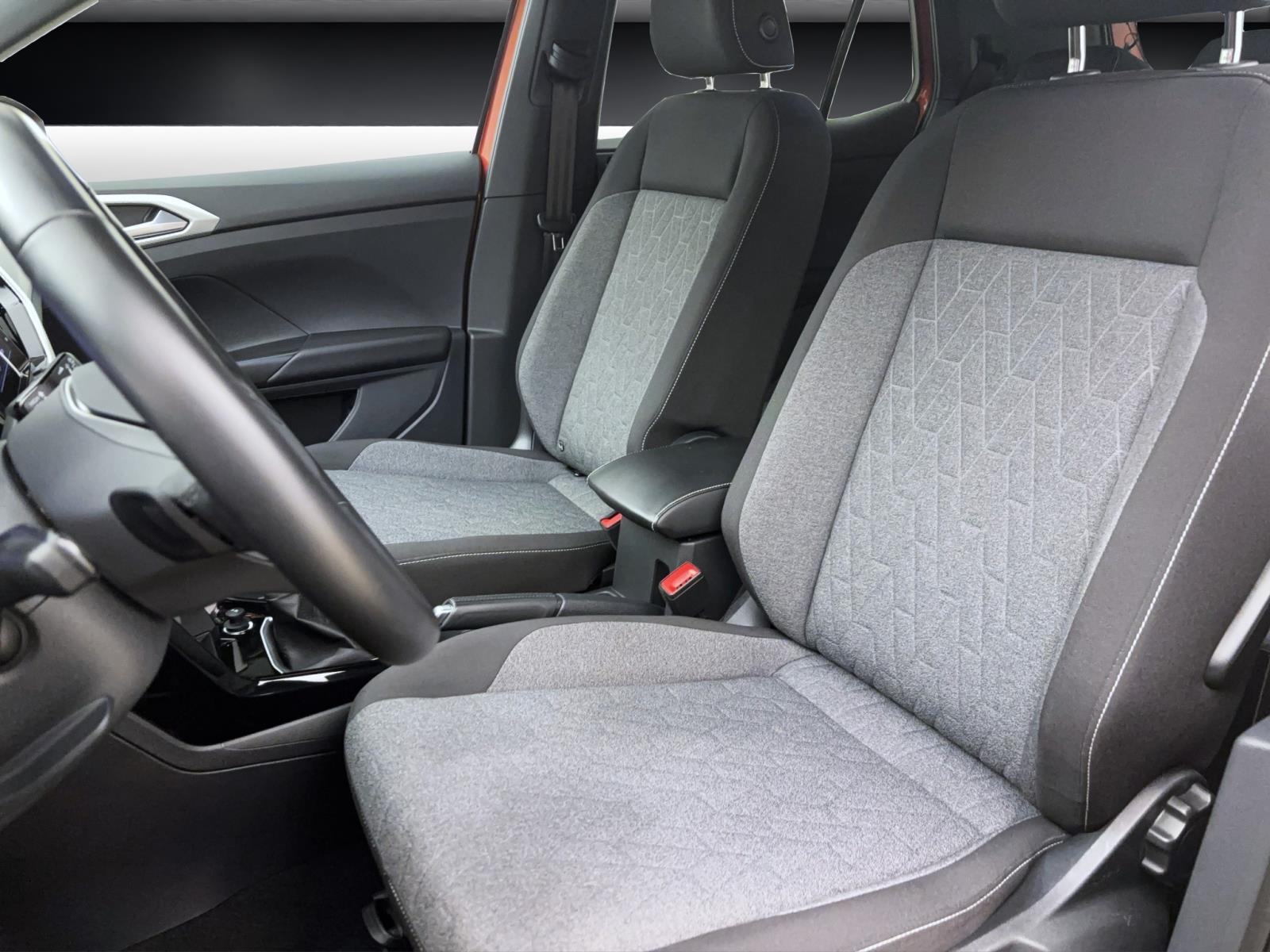 Volkswagen T-Cross 1.0 TSI DSG Move ACC PDC Kamera LED AppConnect Sitzhzg
