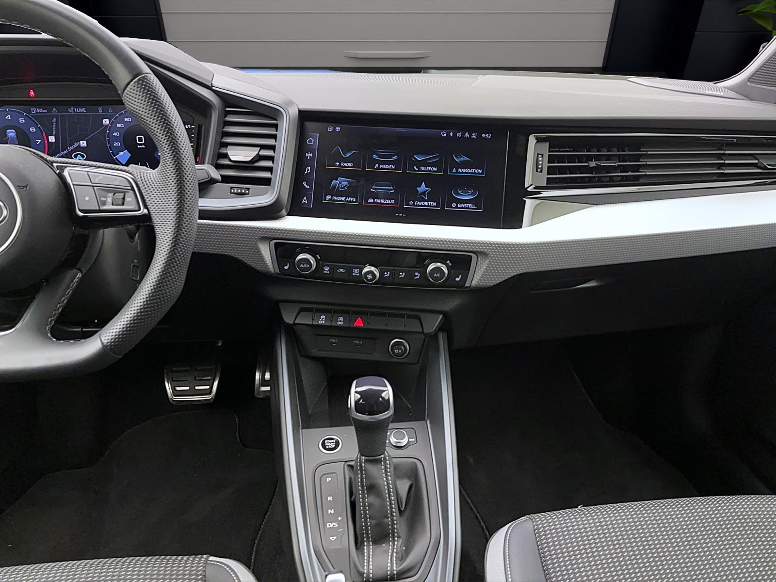 Audi A1 Sportback 30 TFSi S-lineACC LED NaviPlus