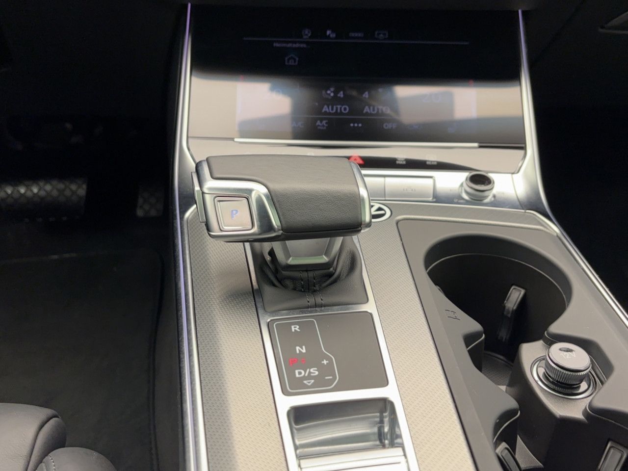 Audi A6 Avant 40 TDi q. sportMatrix Pano 20Zoll
