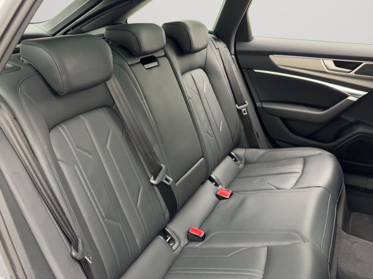 Audi A6 Avant 40 TDi q. sportMatrix Pano 20Zoll