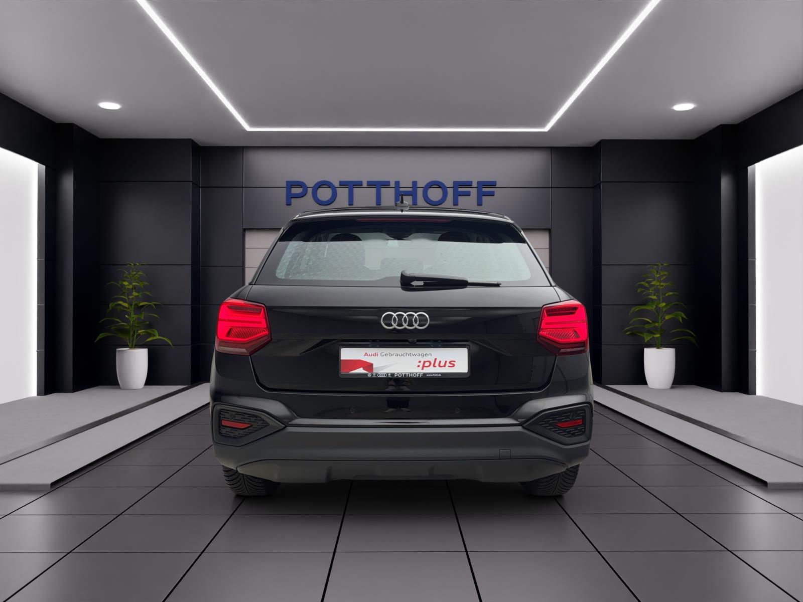 Audi Q2 30 TFSi AHK Matrix Navi RearAssist