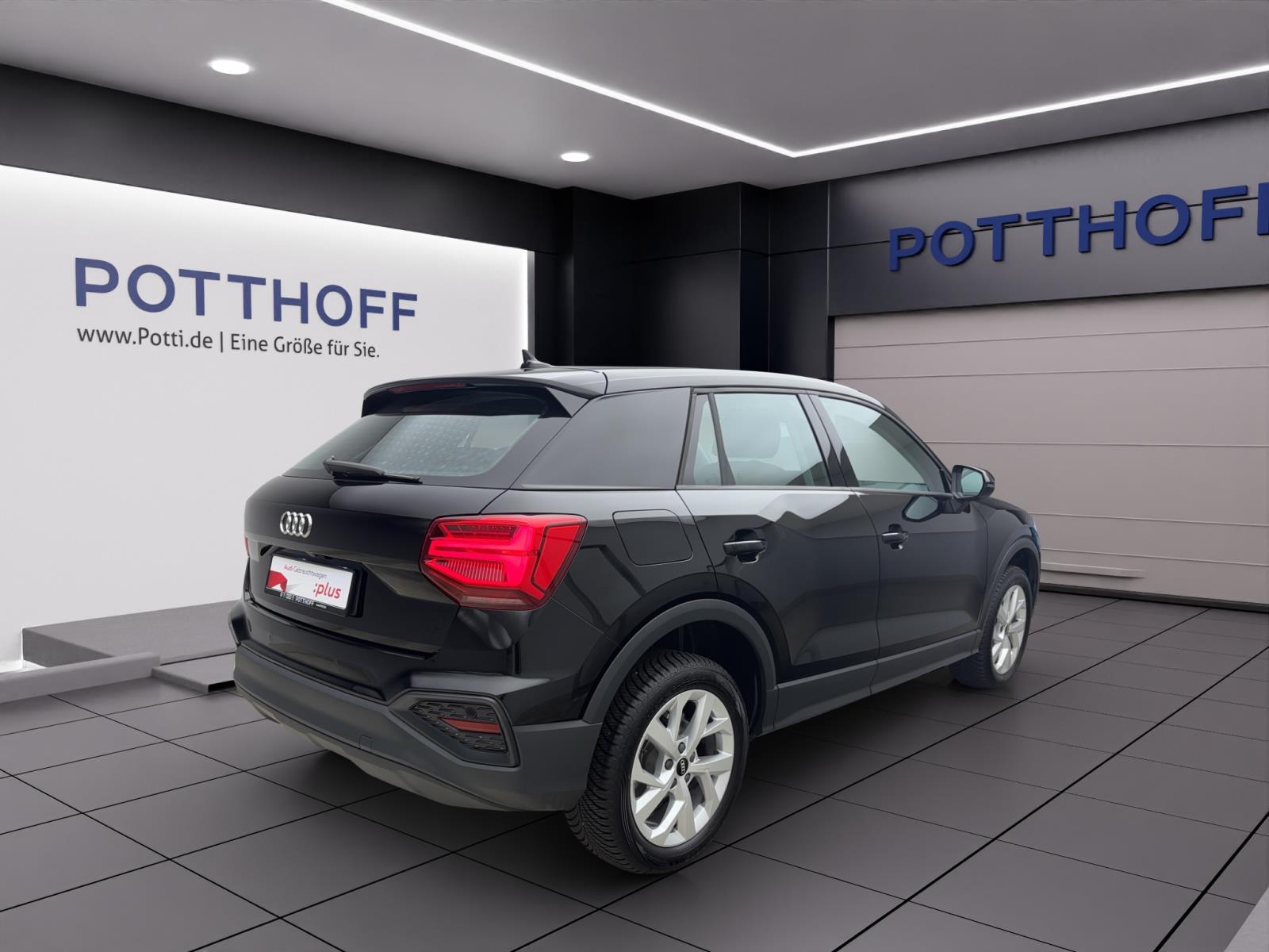 Audi Q2 30 TFSi AHK Matrix Navi RearAssist