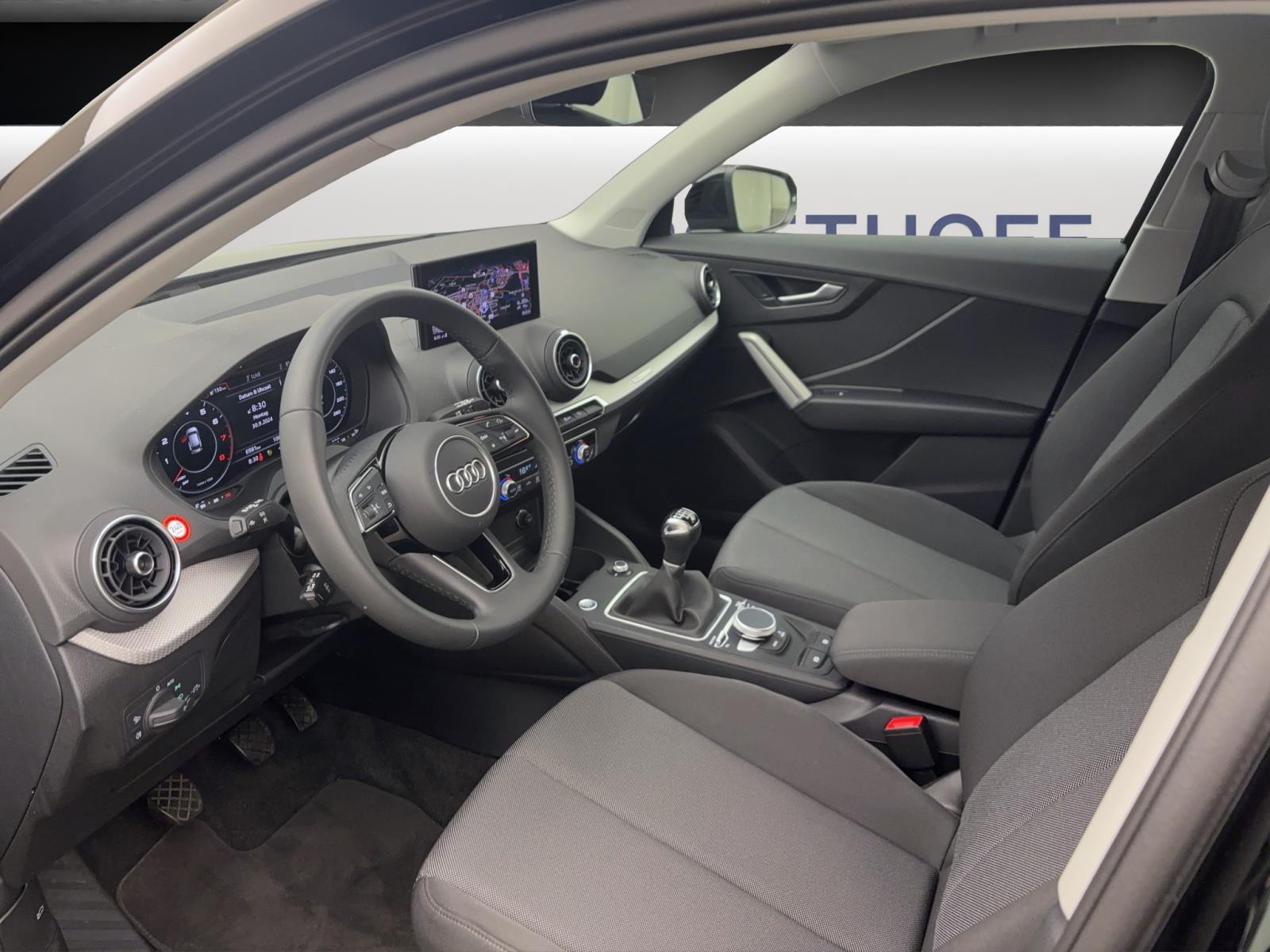 Audi Q2 30 TFSi AHK Matrix Navi RearAssist