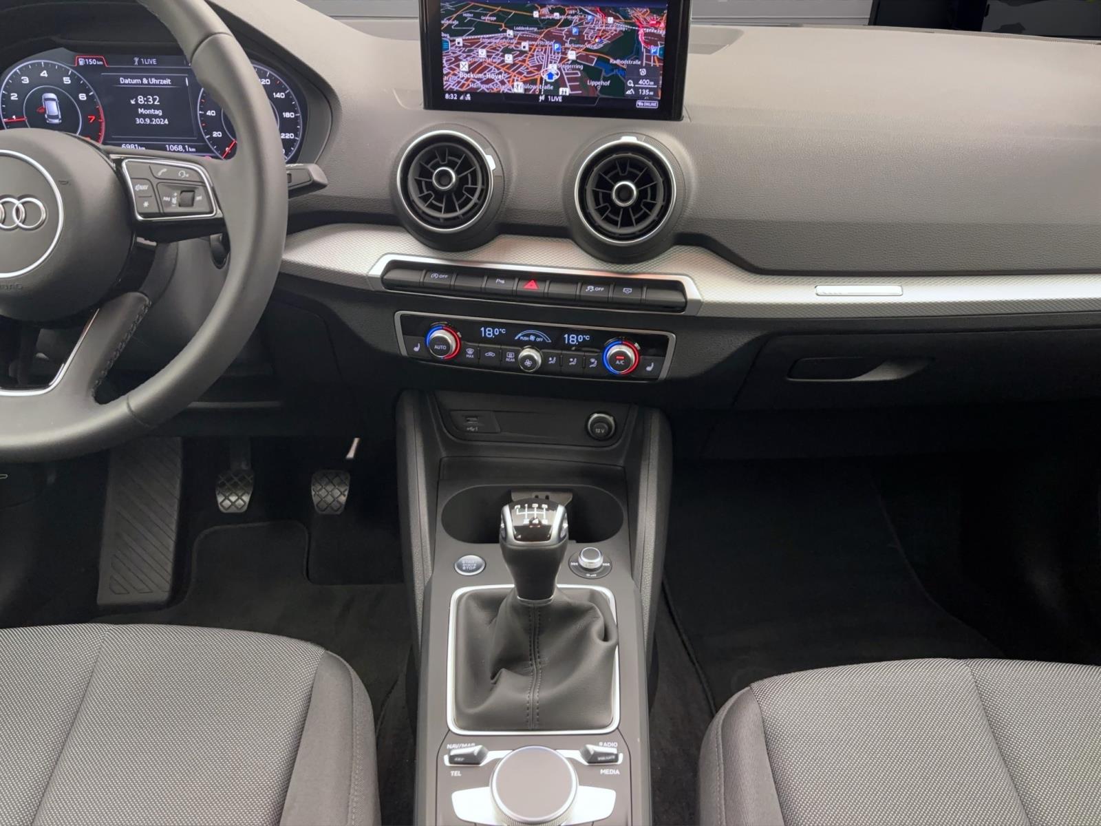 Audi Q2 30 TFSi AHK Matrix Navi RearAssist