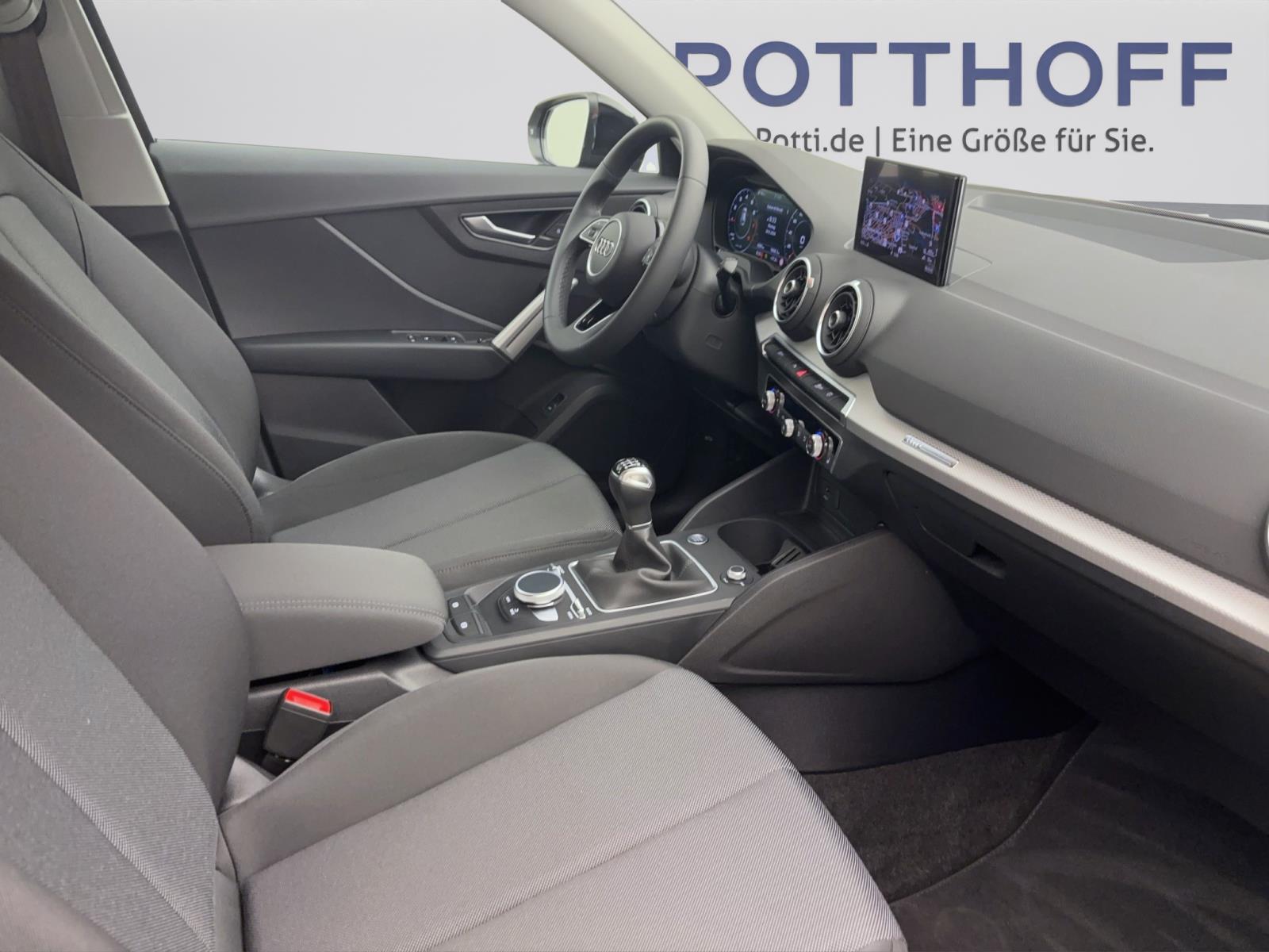 Audi Q2 30 TFSi AHK Matrix Navi RearAssist