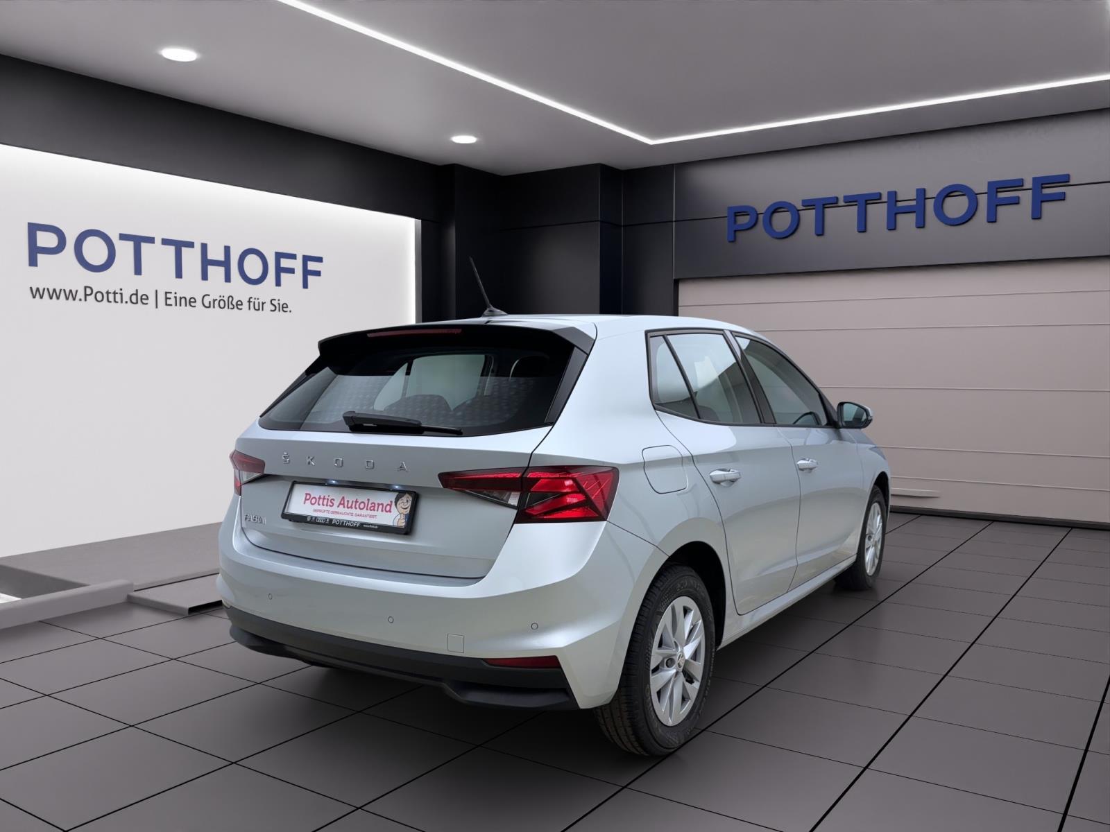 Skoda Fabia 1.0 MPI ActivePDC LED SmartLink Klima 15Alu