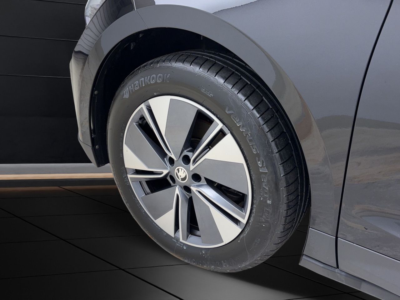 Skoda ENYAQ iV 50 Loft Navi LED Sitzhzg AppleCarplay
