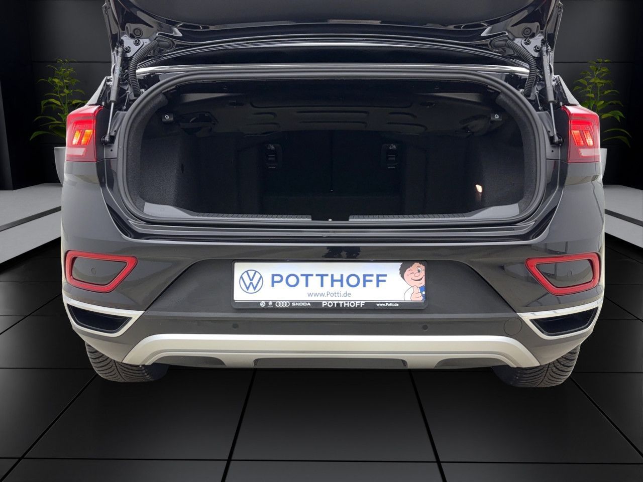 Volkswagen T-Roc Cabriolet 1.0 TSI StyleNavi LED Sitzhzg RearView