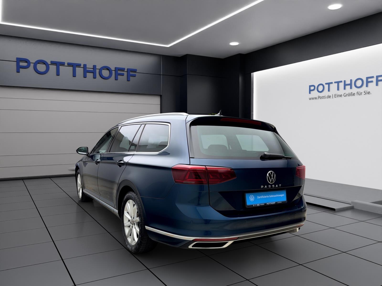 Volkswagen Passat Variant 2.0 TDI DSG Elegance AHK ACC PDC Kamera IQ.Light Navi