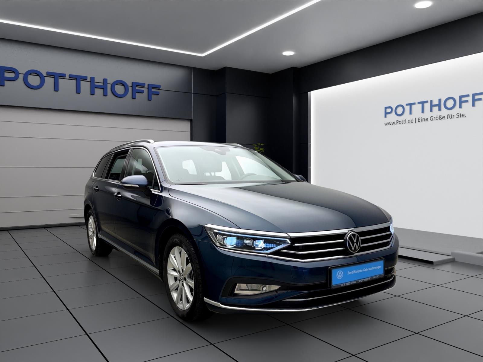 Volkswagen Passat Variant 2.0 TDI DSG Elegance AHK ACC PDC Kamera IQ.Light Navi