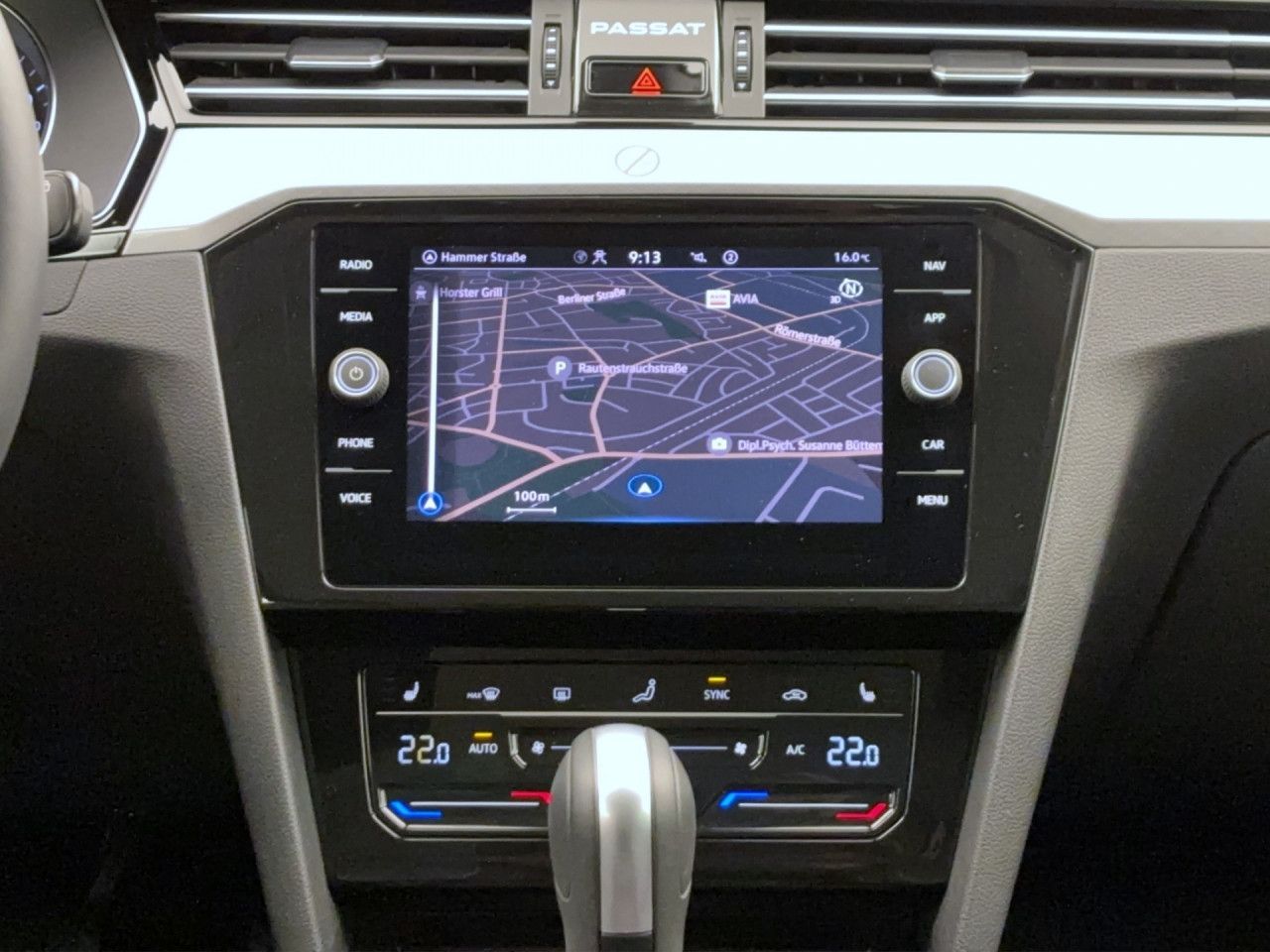 Volkswagen Passat Variant 2.0 TDI DSG BusinessNavi AHK ACC LED