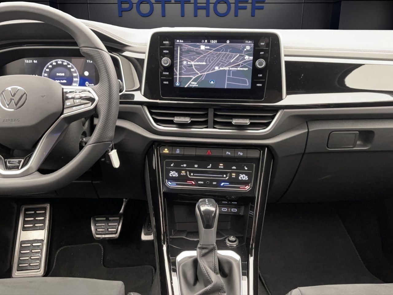 Volkswagen T-Roc 2.0 TDI DSG R-Line Navi AHK LED+ RearView