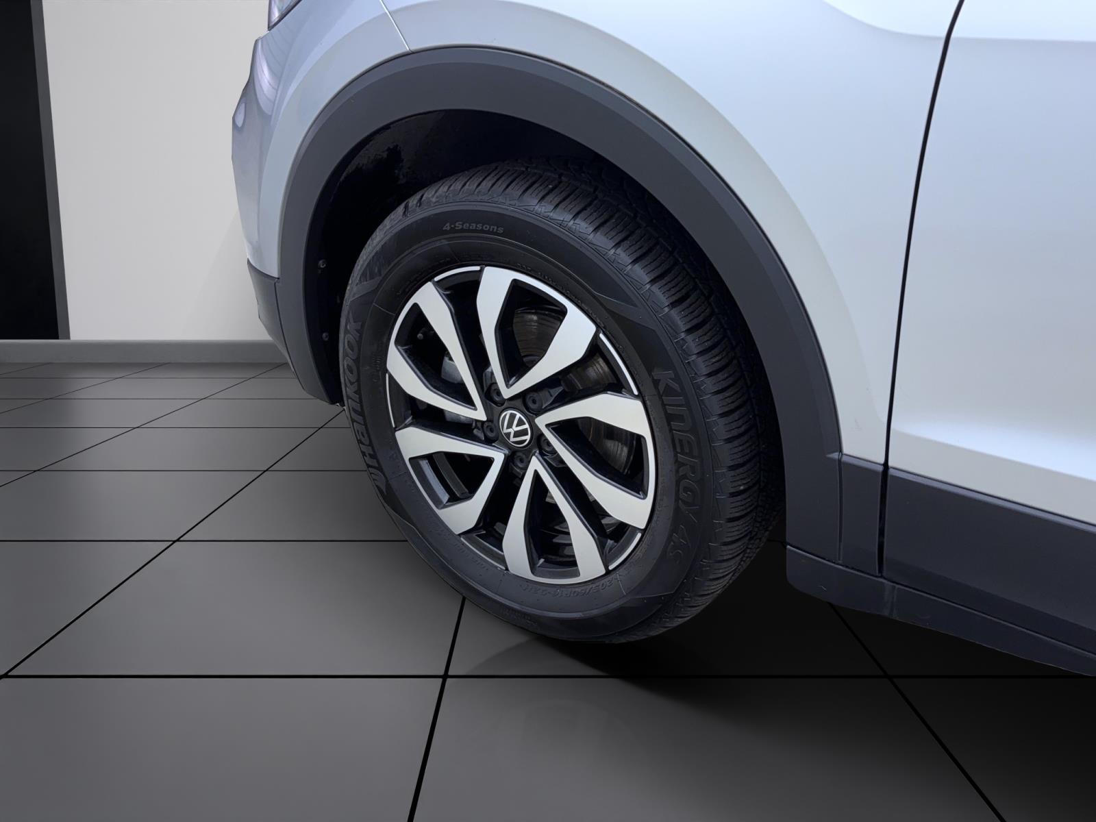 Volkswagen T-Cross 1.0 TSI DSG LifeNavi ACC LaneAssist Sitzhzg