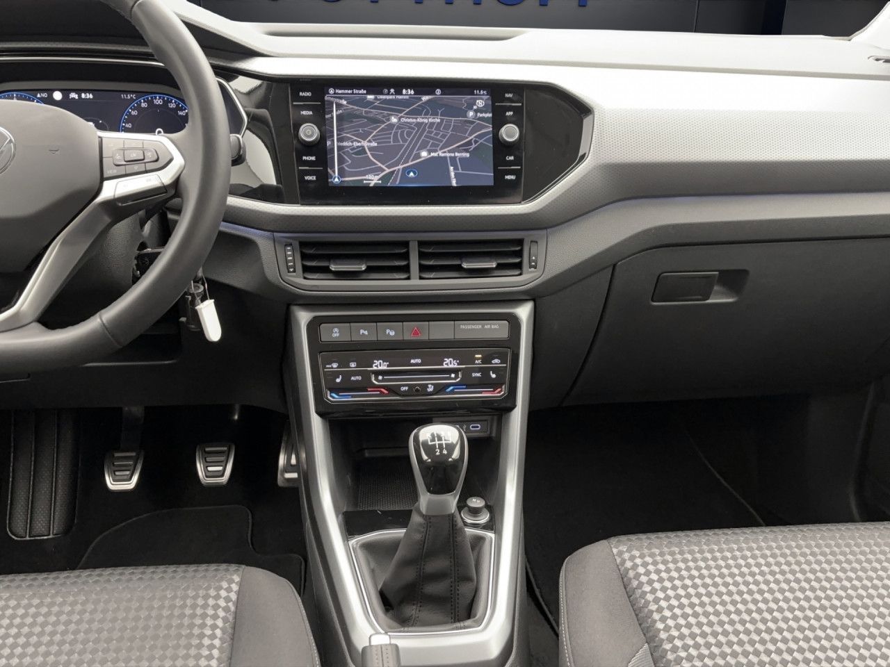Volkswagen T-Cross 1.0 TSI Life Navi ACC Sitzhzg ParkAssistr