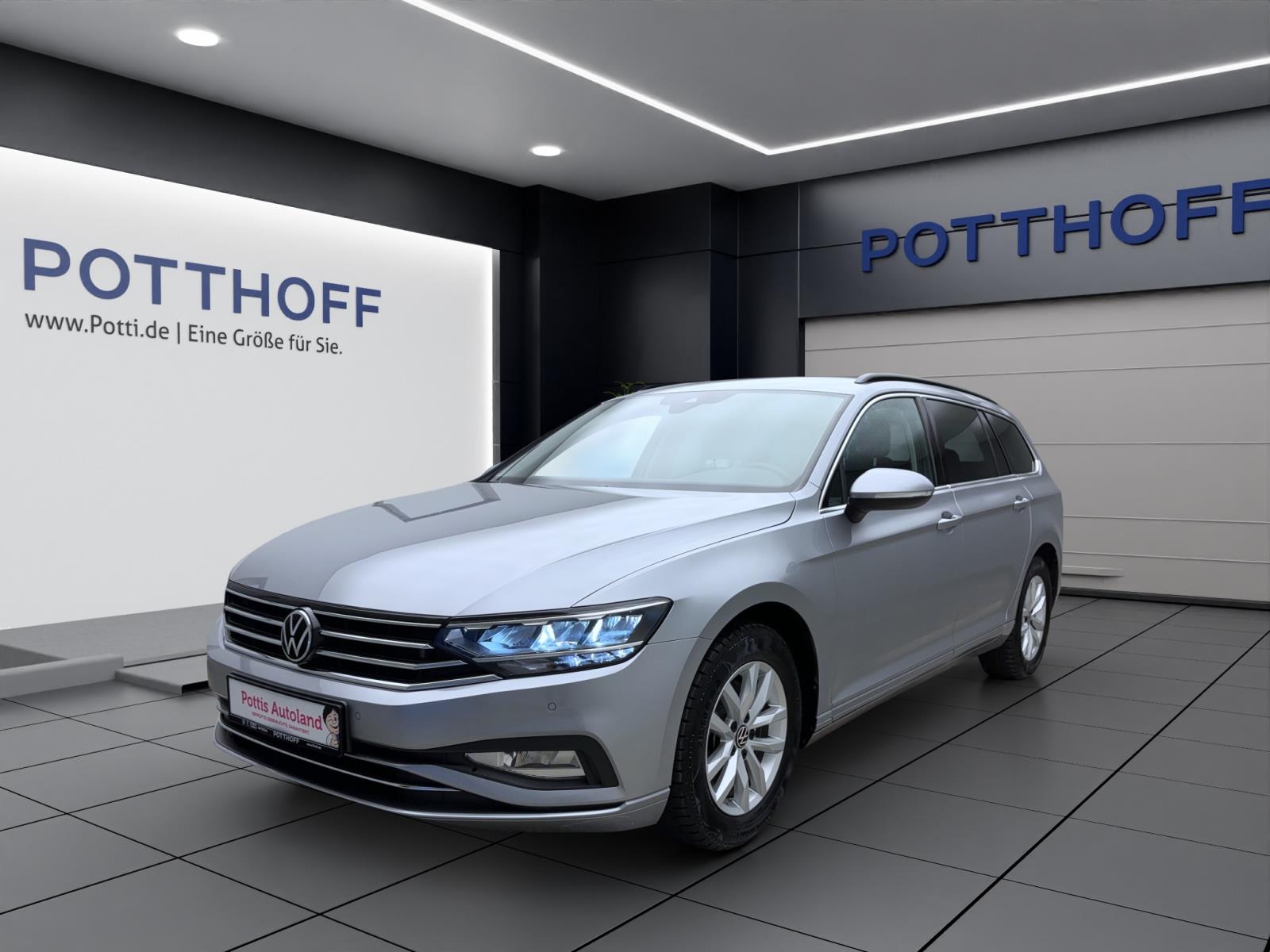 Volkswagen Passat Variant 1.5 TSI DSG Business Navi AHK ACC LED Sitzhzg