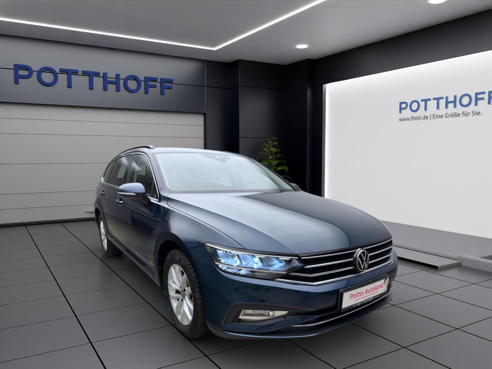 Volkswagen Passat Variant 1.5 TSI DSG Business Navi AHK LED Sitzhzg